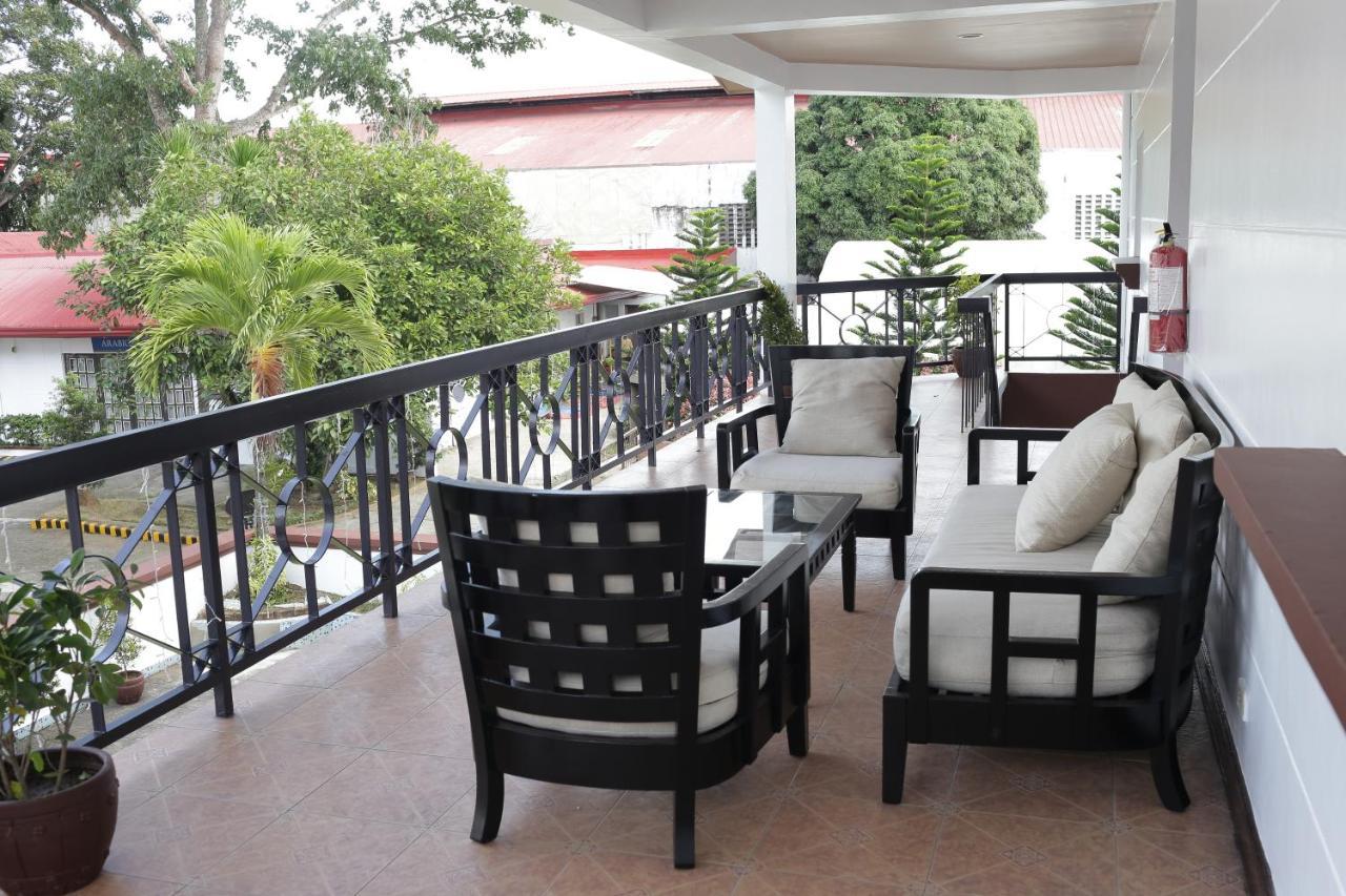Amalfi718 Hotel Lipa City Exteriér fotografie